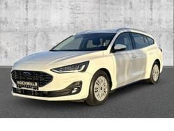 Weiß Gebraucht 2023 Ford Focus Titanium Limousine | 17.720 € (Guter Preis)