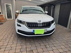 Weiß Gebraucht 2021 Skoda Kodiaq Drive SUV | 29.000 € (Superpreis)