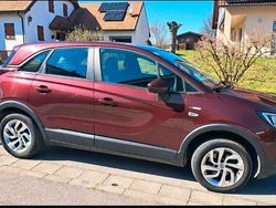 Rot Gebraucht 2018 Opel Crossland Edition SUV | 12.390 € (Guter Preis)
