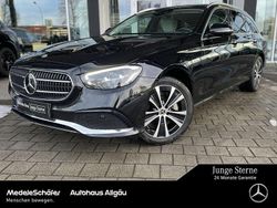 Unilack schwarz Gebraucht 2021 Mercedes E300 Avantgarde Kombi | 34.890 € (Teuer)