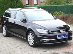 Deep black Gebraucht 2020 VW Golf VIII Highline Kombi | 16.900 € (Guter Preis)