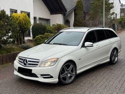 Weiß Gebraucht 2010 Mercedes C180 Sport Limousine | 7.500 € (Guter Preis)