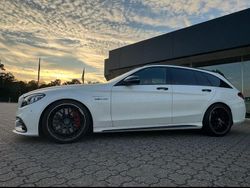 Weiß Gebraucht 2019 Mercedes C63 AMG AMG Limousine | 59.250 € (Etwas zu teuer)