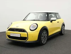 Other Gebraucht 2024 Mini Cooper S Classic Kleinwagen | 26.588 € (Guter Preis)