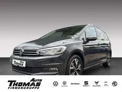 Uranograu Gebraucht 2023 VW Touran Highline Van / Kleinbus | 24.900 € (Fairer Preis)