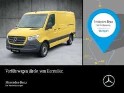 Gelb Gebraucht 2024 Mercedes Sprinter Van | 55.787 € (Etwas zu teuer)