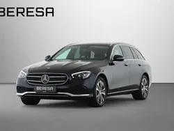 Blaulack nautikblau Gebraucht 2022 Mercedes E300 Avantgarde Kombi | 30.225 € (Guter Preis)