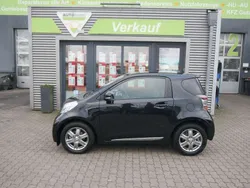 Black mica / ink Gebraucht 2011 Toyota iQ Kleinwagen | 4.490 € (Guter Preis)