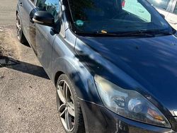 Grau Gebraucht 2009 Ford Focus Viva X Kombi | 1.200 €