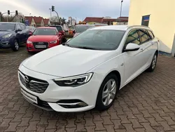 Weiß Gebraucht 2018 Opel Insignia Business Innovation Kombi | 16.900 € (Guter Preis)