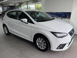 Weiß Gebraucht 2021 Seat Ibiza Reference Limousine | 10.290 € (Guter Preis)