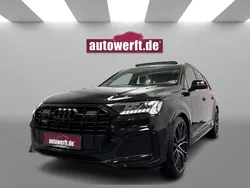 Mythosschwarz metallic Gebraucht 2023 Audi Q7 Competition SUV | 62.990 € (Guter Preis)