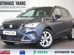 Grau Gebraucht 2024 Seat Arona FR SUV | 15.989 € (Guter Preis)