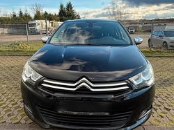 Schwarz Gebraucht 2016 Citroën C4 Limousine | 5.500 € (Guter Preis)