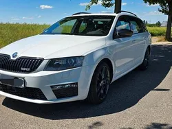 Weiß Gebraucht 2015 Skoda Octavia RS Kombi | 13.400 € (Guter Preis)