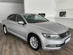 Grau Gebraucht 2015 VW Passat Trendline Kombi | 10.800 € (Guter Preis)