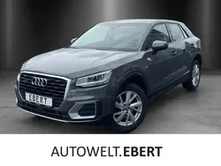 Grau Gebraucht 2018 Audi Q2 Design SUV | 23.880 € (Fairer Preis)