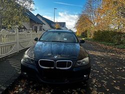 Schwarz Gebraucht 2009 BMW 318 Kombi | 4.500 € (Teuer)