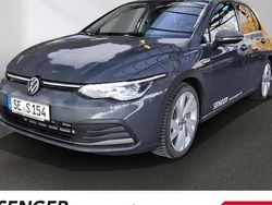 Grau Gebraucht 2023 VW Golf VIII Style Limousine | 30.990 € (Fairer Preis)