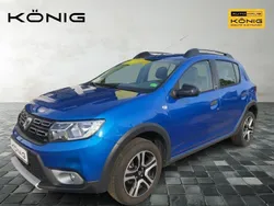 Blau Gebraucht 2018 Dacia Sandero Celebration Kleinwagen | 8.999 € (Fairer Preis)