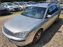 Silber Gebraucht 2004 Ford Mondeo Viva Kombi | 1.570 € (Etwas zu teuer)