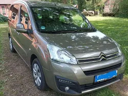 Gebraucht 2017 Citroën Berlingo SELECTION Van / Kleinbus | 11.500 € (Etwas zu teuer)