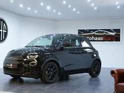 Schwarz Gebraucht 2022 Fiat 500e Action Kleinwagen | 16.997 € (Teuer)