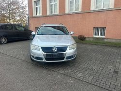 Silber Gebraucht 2006 VW Passat Kombi | 1.100 € (Guter Preis)