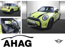 Gelb Gebraucht 2023 Mini Cooper Kleinwagen | 21.330 € (Fairer Preis)
