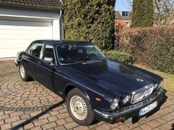 Blau Gebraucht 1990 Jaguar XJ12 Limousine | 11.900 €