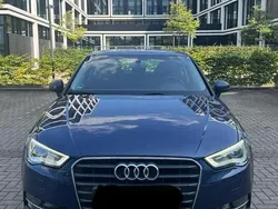 Blau Gebraucht 2015 Audi A3 Sportback Ambition Limousine | 10.500 € (Superpreis)