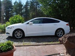 Weiß Gebraucht 2016 Ford Mondeo Titanium Limousine | 12.900 € (Fairer Preis)