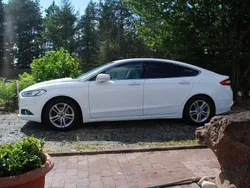 Weiß Gebraucht 2016 Ford Mondeo Titanium Limousine | 12.900 € (Fairer Preis)