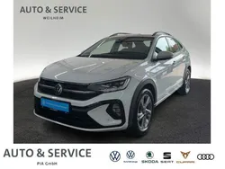 Weiß pure white Gebraucht 2024 VW Taigo R-line SUV | 29.990 € (Teuer)