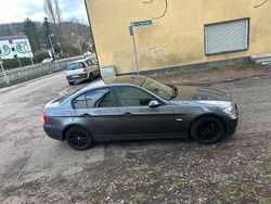Braun Gebraucht 2005 BMW 320 Limousine | 2.999 € (Guter Preis)