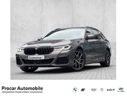 Grau Gebraucht 2022 BMW 530 M Sport Kombi | 42.290 € (Fairer Preis)
