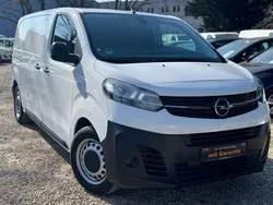 Weiß Gebraucht 2020 Opel Vivaro Van | 15.990 €