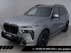 Grau Neu 2025 BMW 135 Sport Line Kleinwagen | 98.990 €