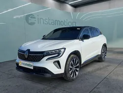 Weiß Gebraucht 2022 Renault Austral SUV | 31.799 € (Fairer Preis)