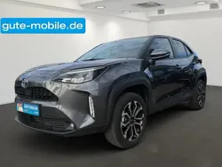 Grau marlingrau metallic Neu 2024 Toyota Yaris Hybrid Team | 28.990 € (Etwas zu teuer)