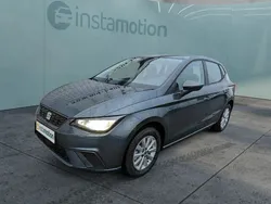 Grau Gebraucht 2024 Seat Ibiza Limousine | 19.550 € (Guter Preis)