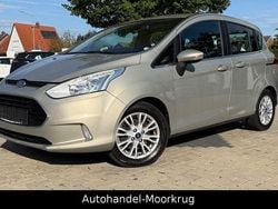 Grau Gebraucht 2013 Ford B-MAX Titanium Van / Kleinbus | 2.900 € (Guter Preis)