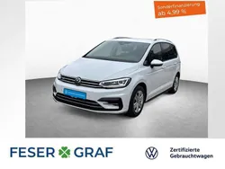 Pure white Gebraucht 2024 VW Touran R-line Van / Kleinbus | 34.940 € (Guter Preis)