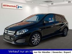 Schwarz Gebraucht 2015 Mercedes B220 Van / Kleinbus | 8.799 € (Guter Preis)