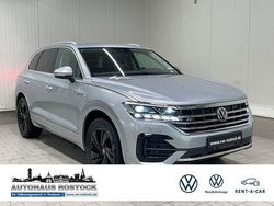 Antimonsilber metallic (metallic) Gebraucht 2018 VW Touareg Elegance SUV | 38.990 € (Fairer Preis)