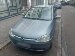 Grau Gebraucht 2002 Opel Corsa Coupé | 1.100 € (Guter Preis)