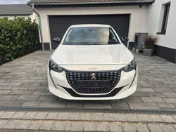 Weiß Gebraucht 2023 Peugeot 208 Allure Kleinwagen | 15.900 € (Superpreis)