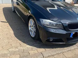 Schwarz Gebraucht 2011 BMW 320 Sport Line Kombi | 5.500 € (Fairer Preis)