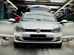 Silber Gebraucht 2016 VW Golf VII Allstar Limousine | 12.500 € (Guter Preis)