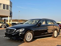 Schwarz Gebraucht 2016 Mercedes C180 Exclusive Kombi | 21.750 € (Etwas zu teuer)